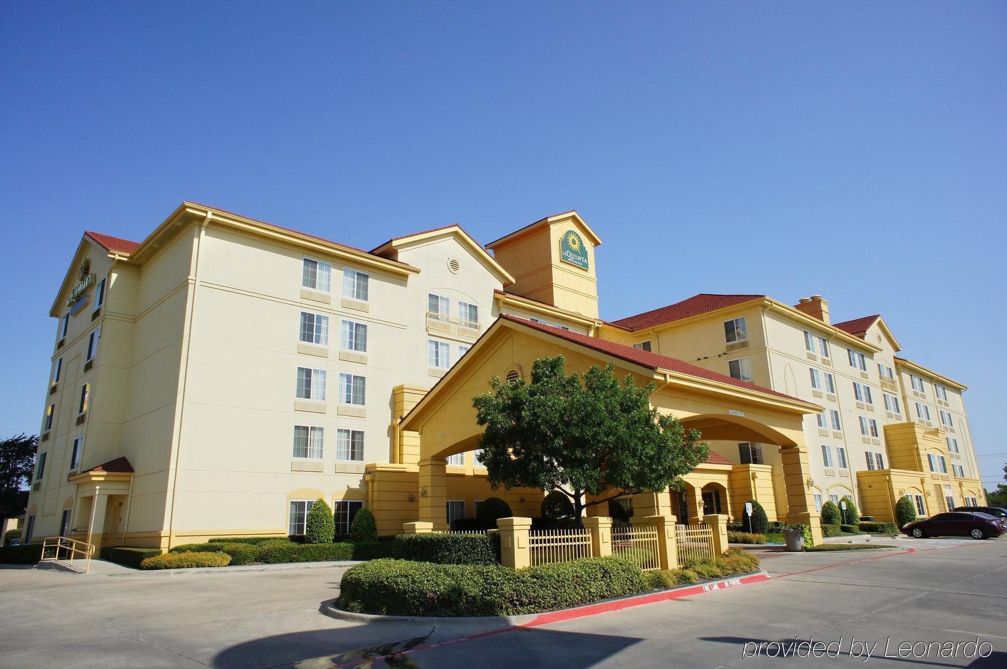 La Quinta By Wyndham Dfw Airport South / Irving Hotel Exterior foto