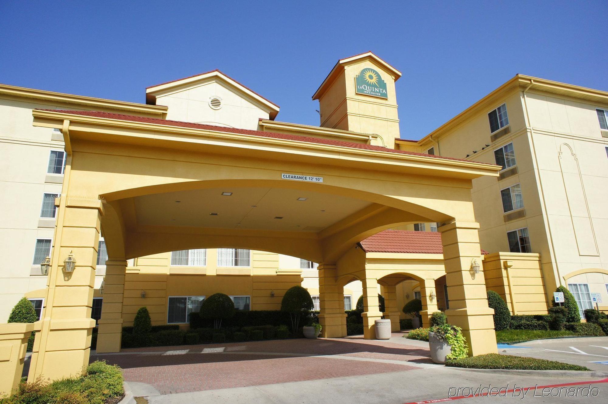 La Quinta By Wyndham Dfw Airport South / Irving Hotel Exterior foto